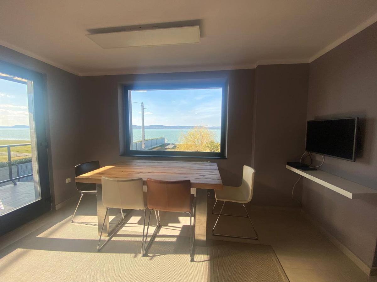 Hullám Apartman Balatonlelle Exterior foto