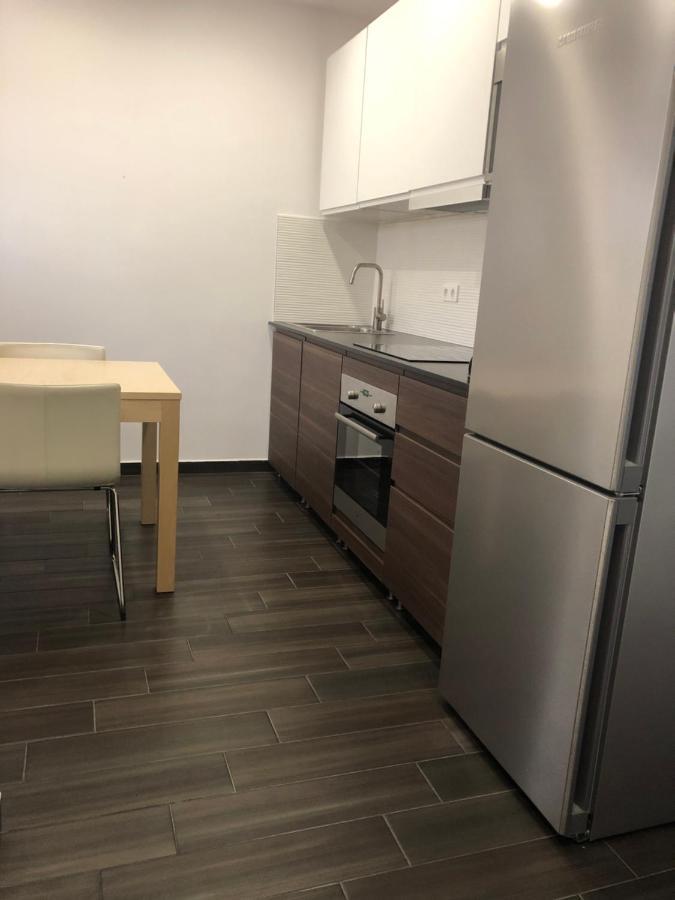 Hullám Apartman Balatonlelle Exterior foto